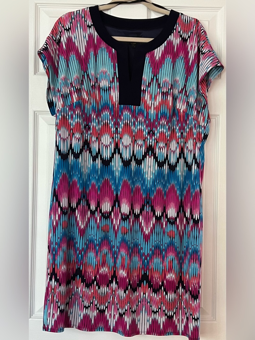 Laundry by Shelli Segal Pink Blue & Black Ikat Mini Shift Dress Size L EUC